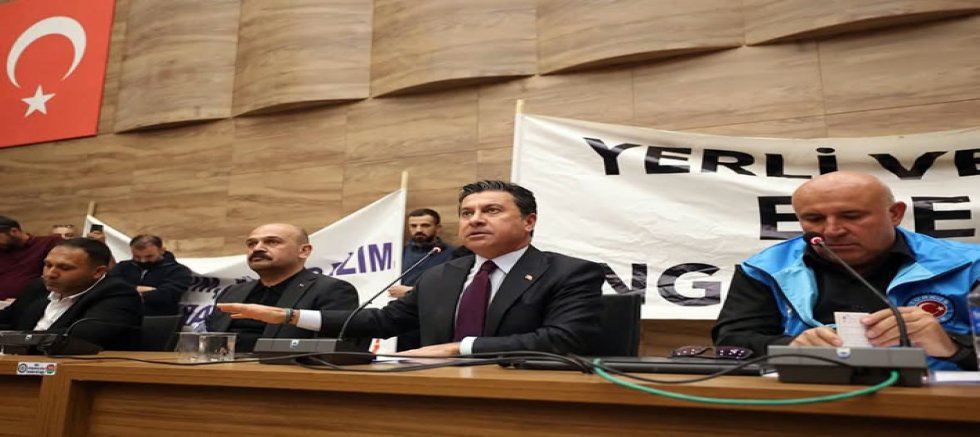 AHMET ARAS 'ÜZGÜNÜM' MESAJI YAYINLADI