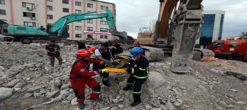 Büyükşehir’den Gerçeği Aratmayan Deprem Tatbikatı 