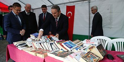 Basın emekçilerinden tutuklu ve hükümlüler için kitap bağışı!