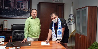 Milas Belediyespor Voleybol takımında imzalar atıldı.